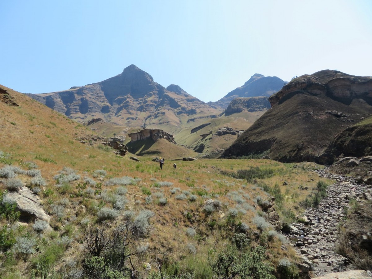 Whytes Cave to Walkers Peak Hike