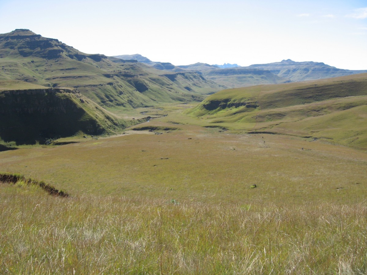 Jonathans Gate (via Bushman's Nek Pass) Hike